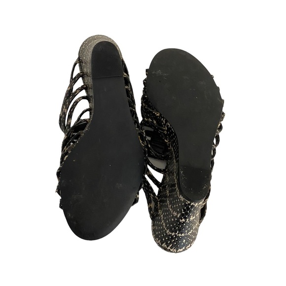 Calvin Klein Phillipa Wedge Sandals Black/White/Gray, Slip-On, Size 8 HSH - Picture 6 of 13